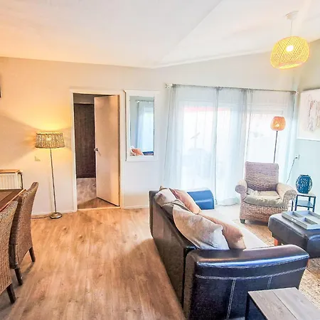 別荘 Zeemeeuw By Interhome ノールトウェイケルハウト　